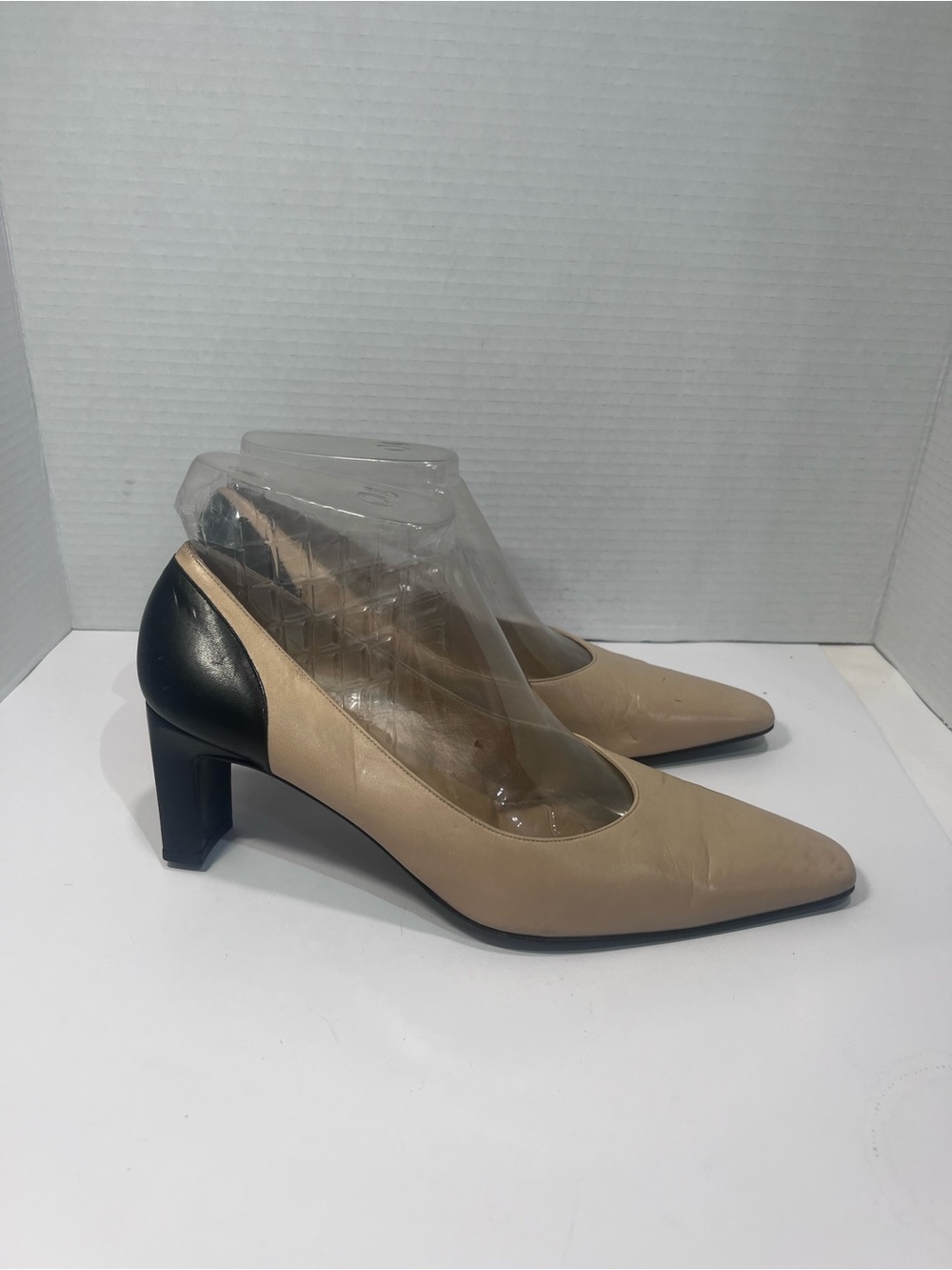 St. John Two-Tone Pointed Pump in Beige and Black